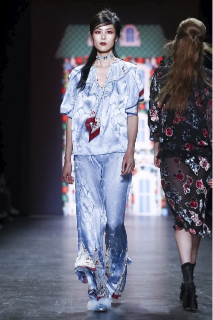 get-the-look-nyfw-anna-sui-look9
